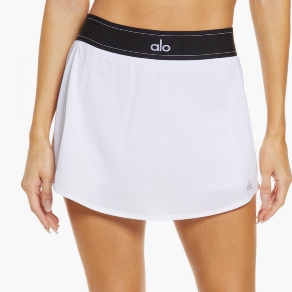 ALO Yoga White Black Mini Skater Skirt